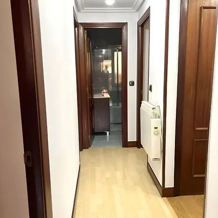 Luistarrak Apartment- Free Parking San Sebastián